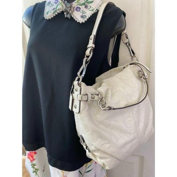 Coach Large White Leather Hobo Bag - Picture 5 of 9